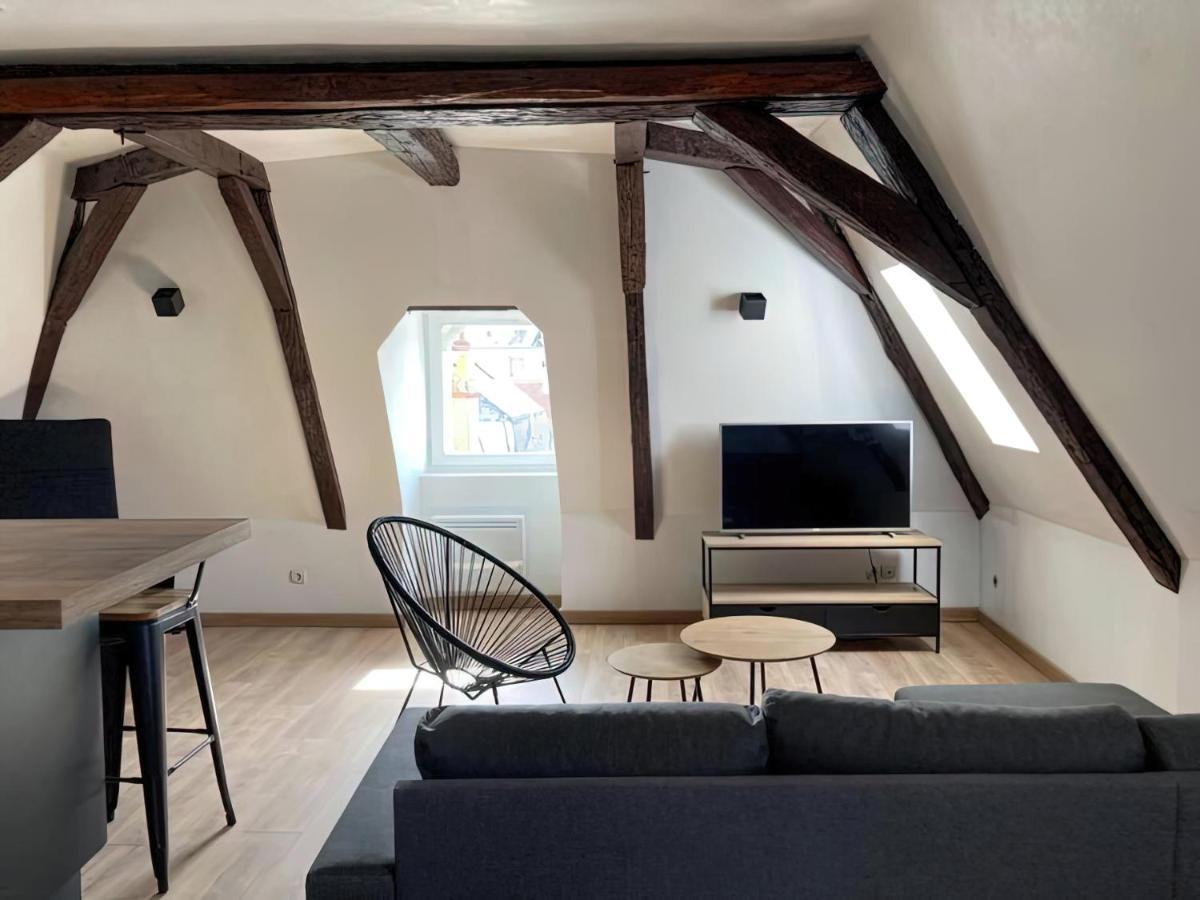 Ferienwohnung Vue Sur La Cathedrale - Au Coeur De Bourges Exterior foto